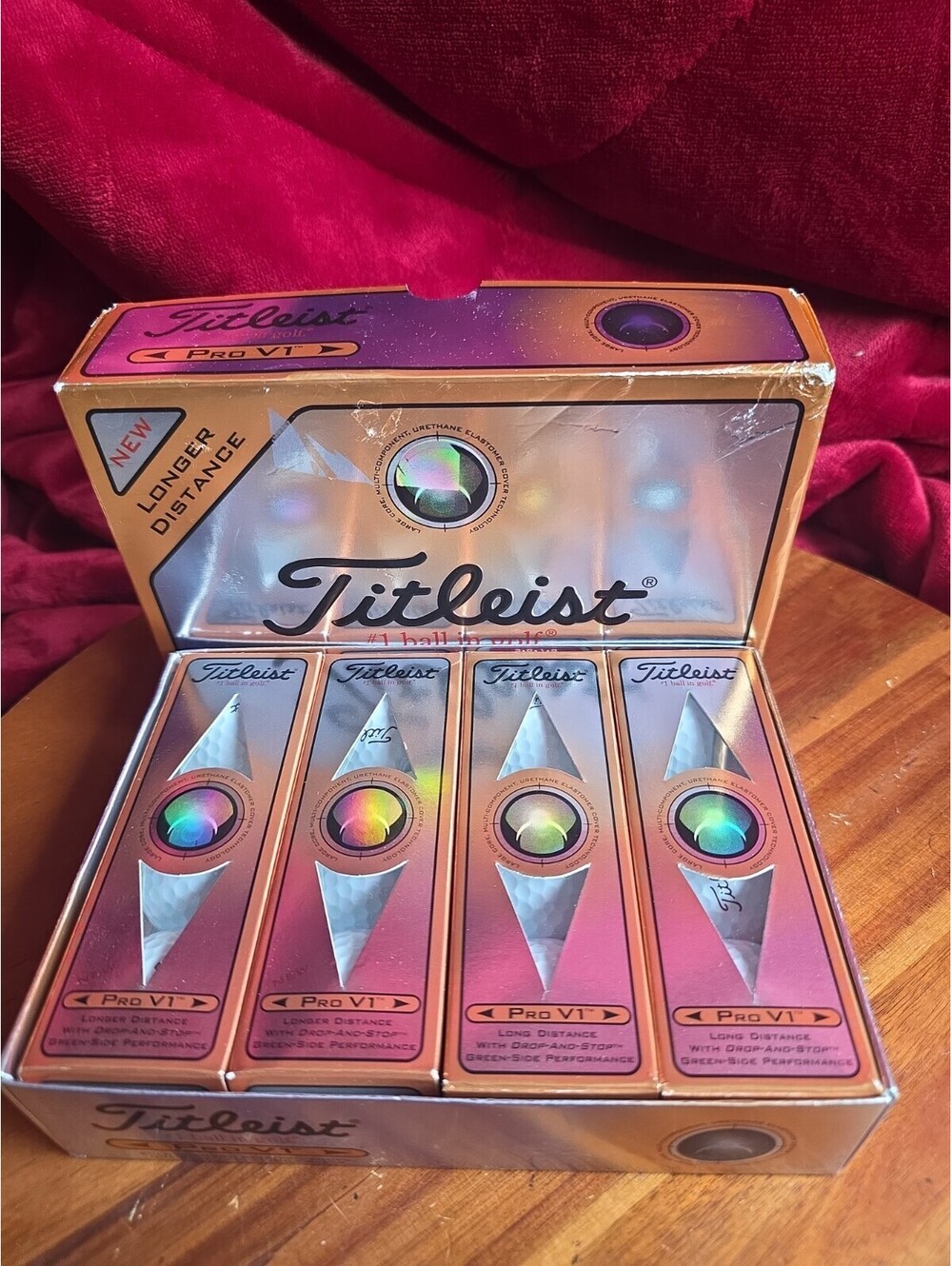 TITLEIST PRO V1 GOLF BALLS - BRAND NEW WHITE DOZEN AUTHENTIC LONGER DISTANCE